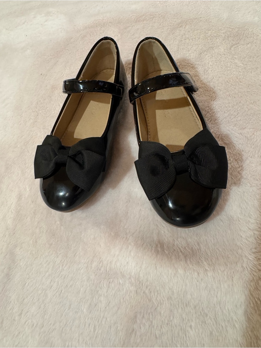 Little Girls Black Patent Mary Jane with Grosgrain Bow Accent